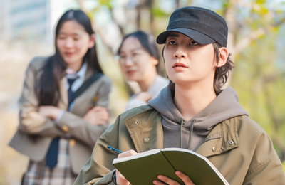 "웹툰 찢고 나온 청춘들" 이진혁X차우민X강혜원, '스피릿 핑거스' 컬러풀 케미 폭발