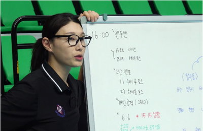 <신인감독 김연경> 필승 원더독스, 슈지츠 고교와의 대결 앞두고 세터즈 집중 훈련 돌입