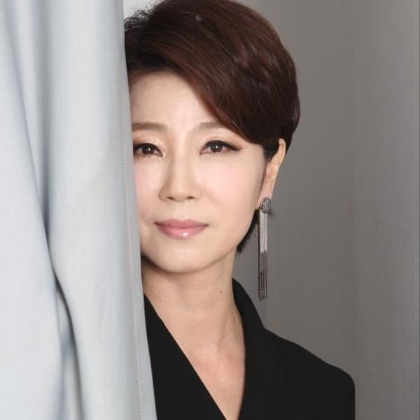 문희옥 출처:문희옥의 시 Part. 1 표지